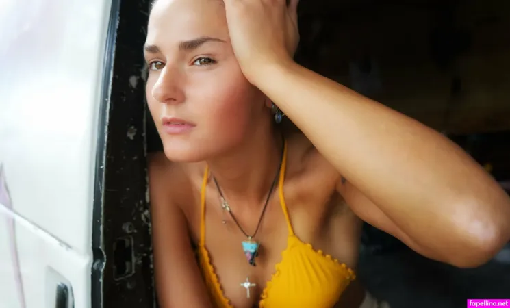 Leahwbrooke OnlyFans Thumbnail #60eAATIvIC