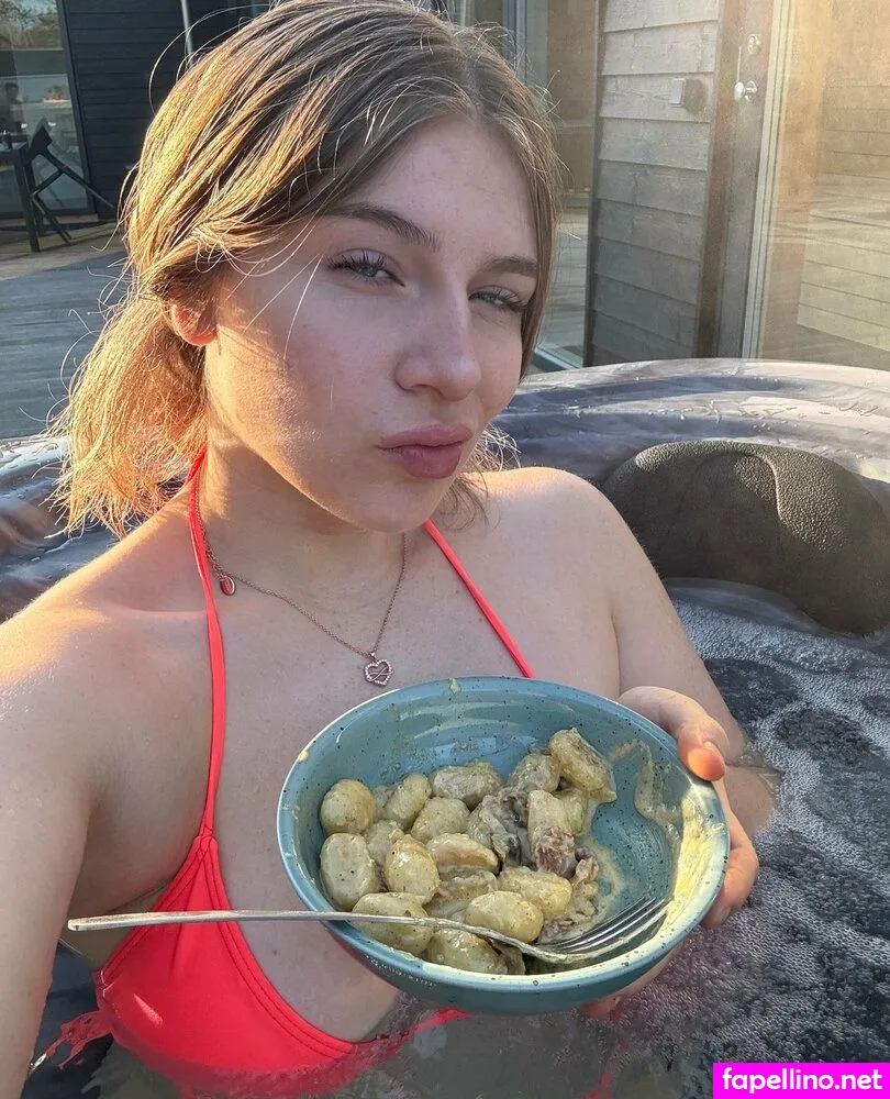 lea_hxm, leahxm Nude Leaked OnlyFans Photo #4Gu33UAf7R