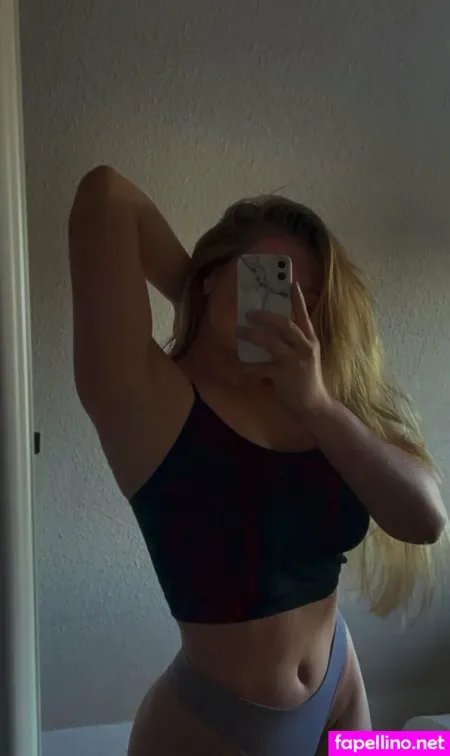 Leahxm 2 OnlyFans Thumbnail #IrovaW839B