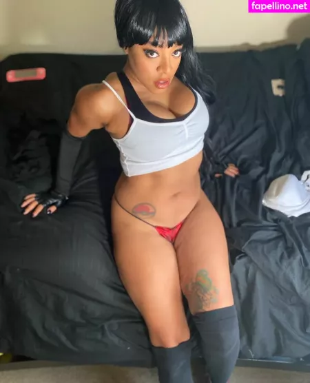 Leairis Cross OnlyFans Thumbnail #WsvnMuwNk5