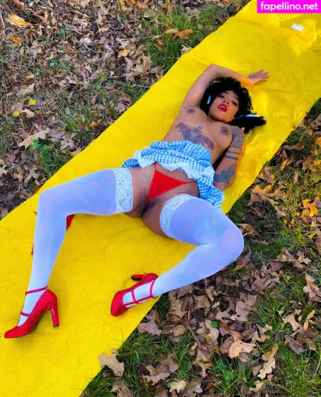 Leairis3 OnlyFans Thumbnail #K0mrR0PHBF