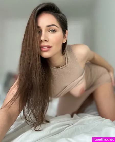 Lealauren Of OnlyFans Thumbnail #5mBigqES6C