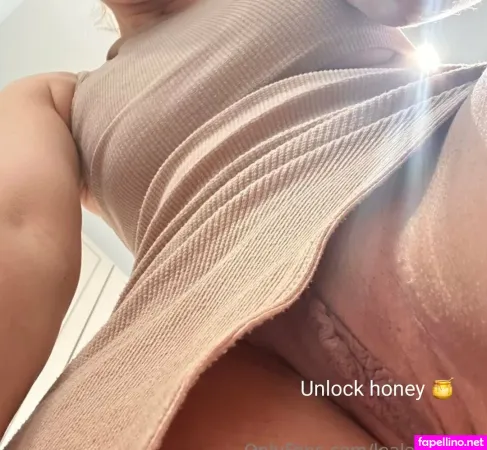 Lealauren Of OnlyFans Thumbnail #uR9CFYM0GY