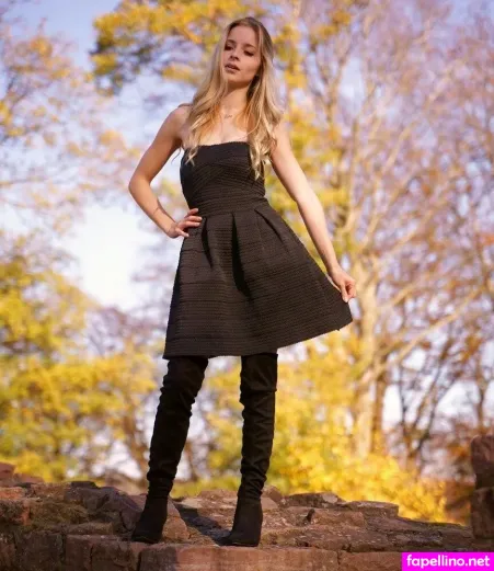 Lealyferra Lea Ly OnlyFans Thumbnail #AHNCOnFsAj