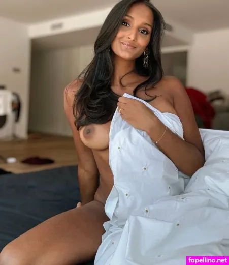 Leamonet OnlyFans Thumbnail #troyYuDQ9F
