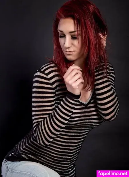 Leandrafoxx OnlyFans Thumbnail #AgA7s2Y4qE