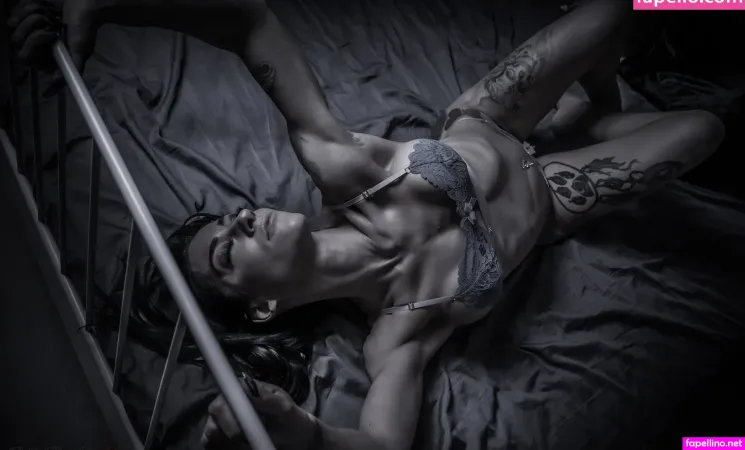 Leandrafoxx OnlyFans Thumbnail #UuxTjdI0Va