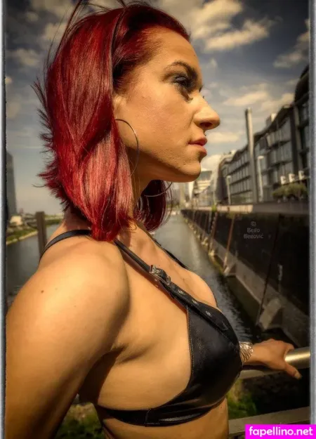 Leandrafoxx OnlyFans Thumbnail #WL5IphiOOK