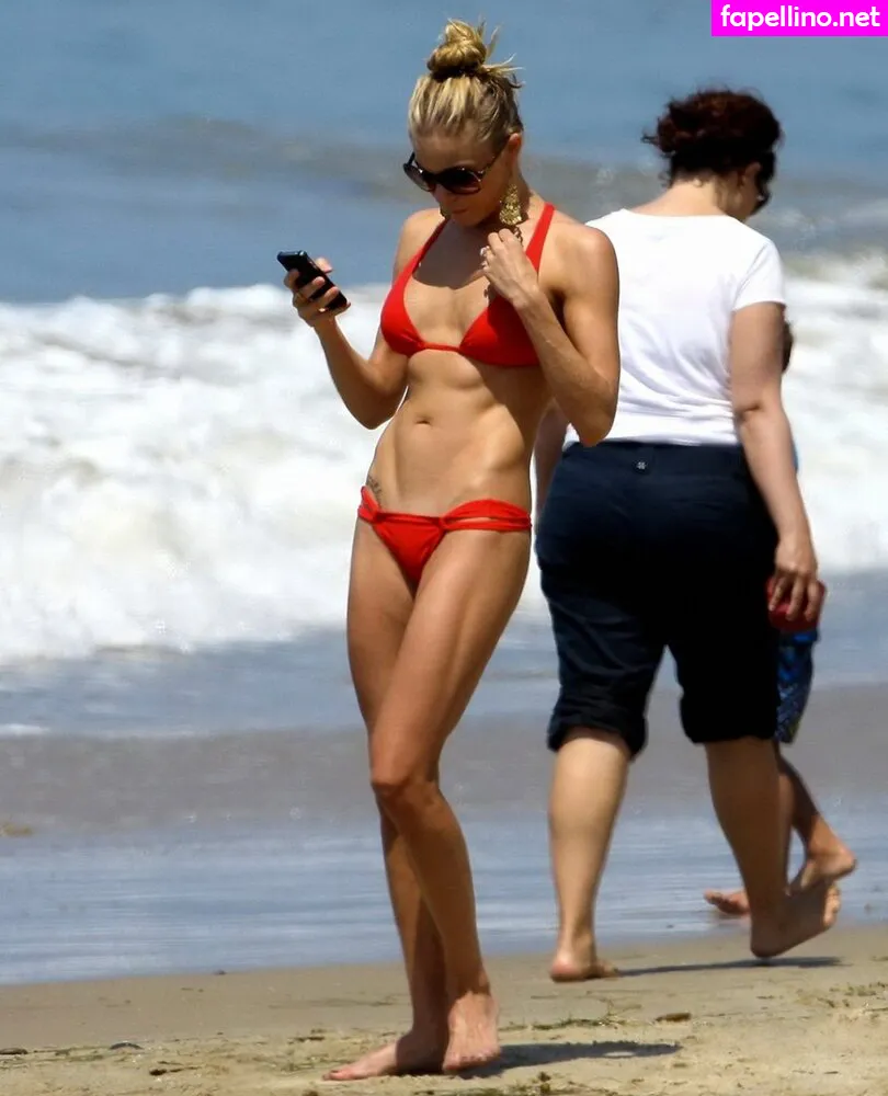 leannrimes Nude Leaked OnlyFans Photo #1EoV9VdBQC