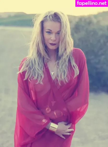 Leann Rimes OnlyFans Thumbnail #Q1SstS9LoU
