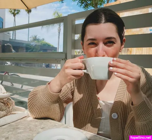 Leannaasmr OnlyFans Thumbnail #lVv1BjN9U2