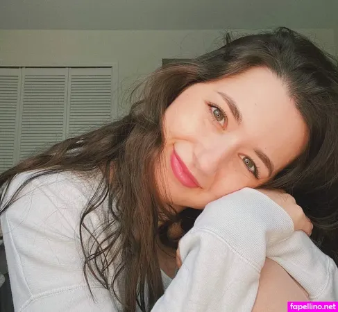 Leannaasmr OnlyFans Thumbnail #qW0RK8EeCE