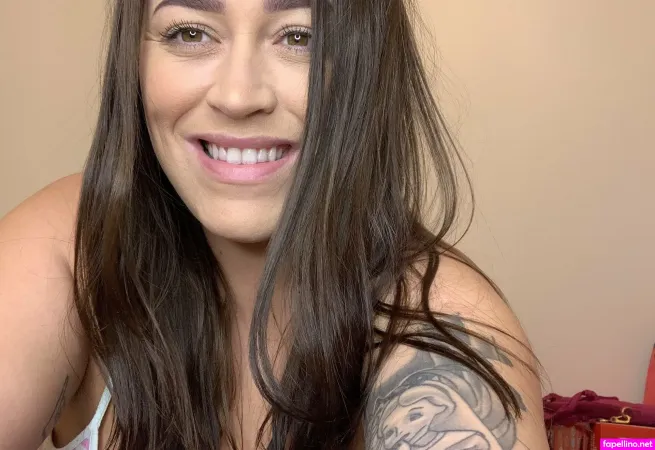 Leannecrow OnlyFans Thumbnail #Ab1Q1o2Bdo