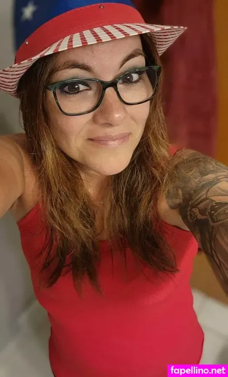 Leannmonroe OnlyFans Thumbnail #zftRn4IkRc