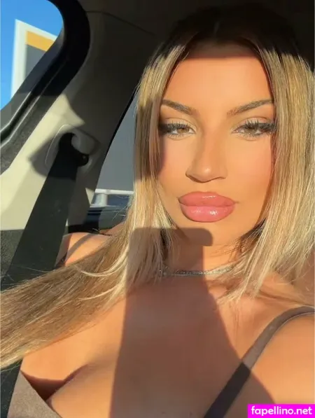 Leanora Matousi OnlyFans Thumbnail #QhGKS0BKXz