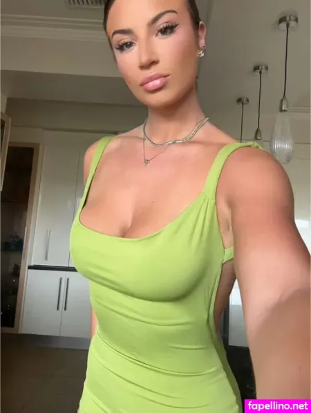 Leanora Matousi OnlyFans Thumbnail #ufli2XdKVF