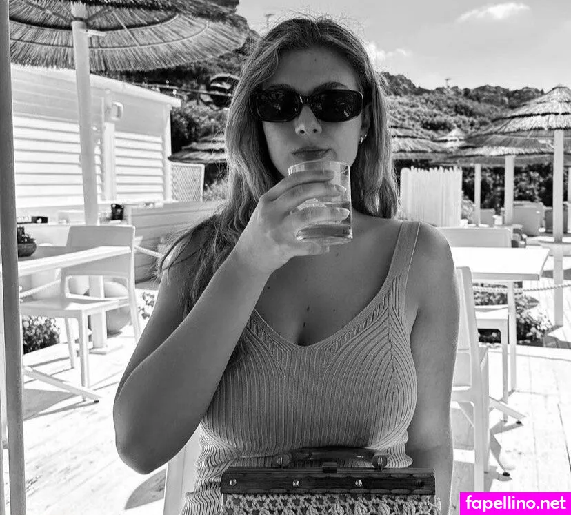leaa_sophiee98, leasophie_official98 Nude Leaked OnlyFans Photo #cdrmYijBLu