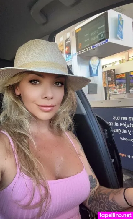 Leatherbykarinafree OnlyFans Thumbnail #dyOMt8HupS