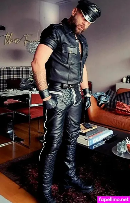 Leatherduobcn OnlyFans Thumbnail #BpK1bgGGSZ