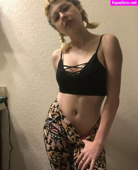 Leaveittotegan OnlyFans Thumbnail #AUullzVUYq