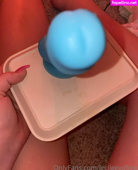 Lecileexxfree OnlyFans Thumbnail #06wM7Tb1G1