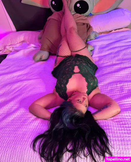 Ledaafterdark OnlyFans Thumbnail #Lh1LLb18xL