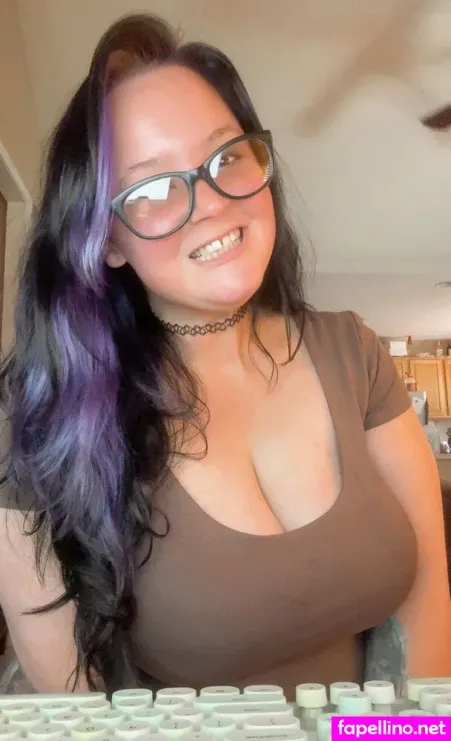 Ledaafterdark OnlyFans Thumbnail #YoR3G4XYVo