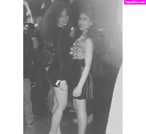 Lee Barkan OnlyFans Thumbnail #3Rded31xz1