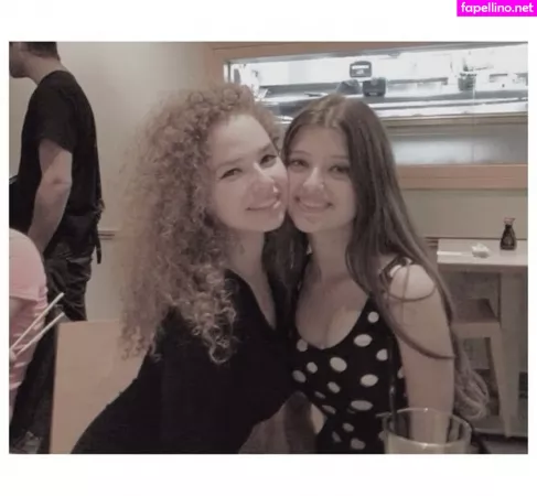 Lee Barkan OnlyFans Thumbnail #9PF9YF5X25