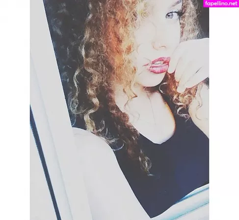 Lee Barkan OnlyFans Thumbnail #EZ8XZPiEuu