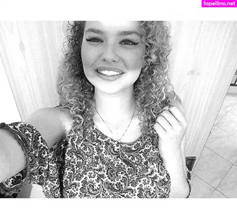 Lee Barkan OnlyFans Thumbnail #vp6ZkIQP0X