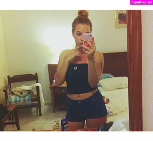 Lee Barkan OnlyFans Thumbnail #xXhcdmnmzN