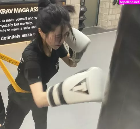 Lee Hayun OnlyFans Thumbnail #iVjAuXbehq