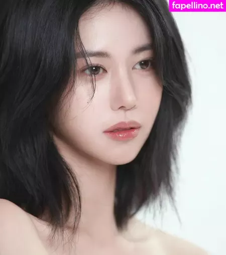 Lee Hayun OnlyFans Thumbnail #v5ASggcZ95