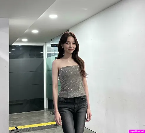 Lee Jennlee Jeong Hyun OnlyFans Thumbnail #mABsJaS0IT