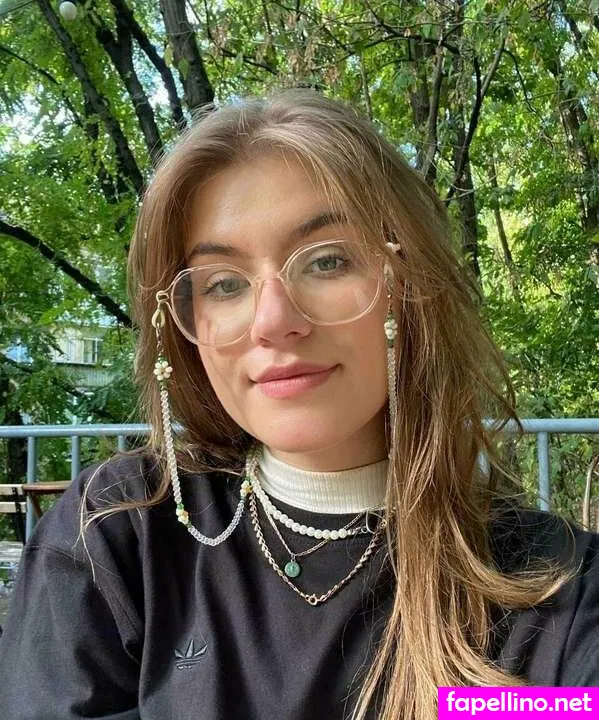 dressingleeloo, leelooooo Nude Leaked OnlyFans Photo #4lxYf02Ctb