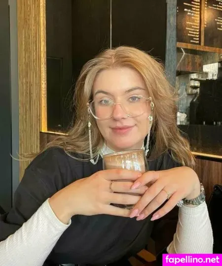 Lee Loo OnlyFans Thumbnail #NLVGWDqTl8