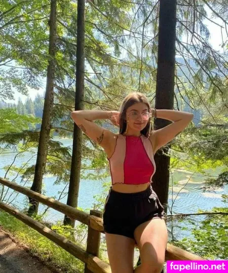 Lee Loo OnlyFans Thumbnail #Zdv8HcKLUI