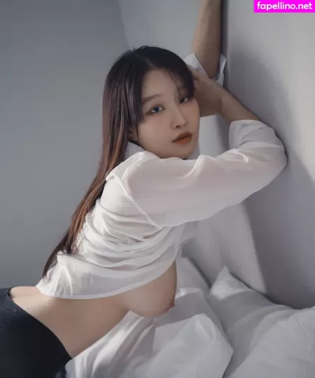 Lee Seol OnlyFans Thumbnail #PU7XiGAu8h
