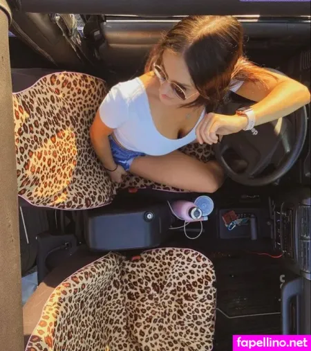 Leeana Houston OnlyFans Thumbnail #jxfEzuYAUG