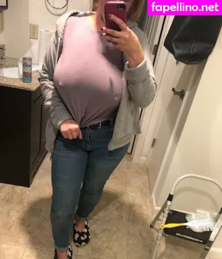 Leeanne OnlyFans Thumbnail #7mvFXxpvAS