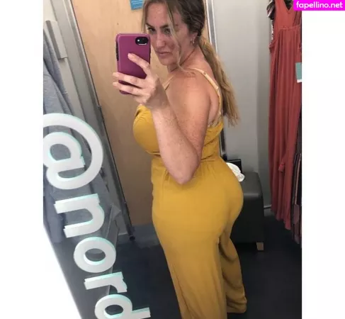 Leeanne OnlyFans Thumbnail #8NZP3xjNU8