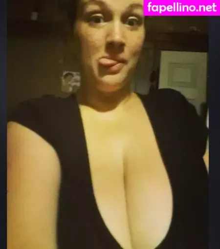 Leeanne OnlyFans Thumbnail #D0kUvoisbX