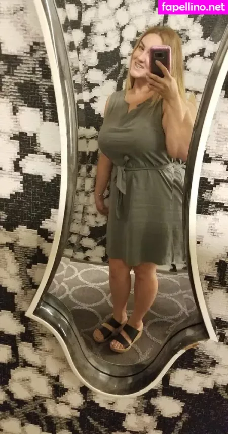 Leeanne OnlyFans Thumbnail #DNLPFHXyUW