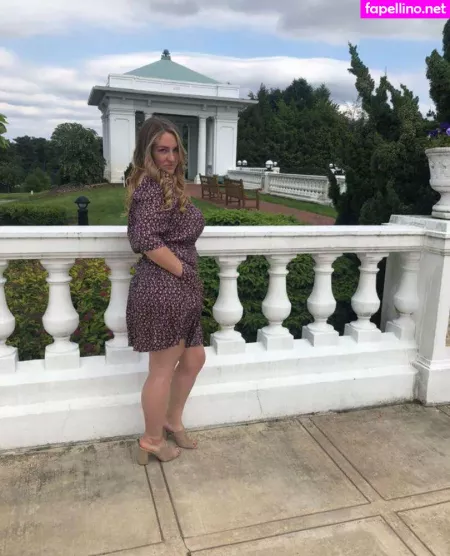 Leeanne OnlyFans Thumbnail #kiEVYPBAid