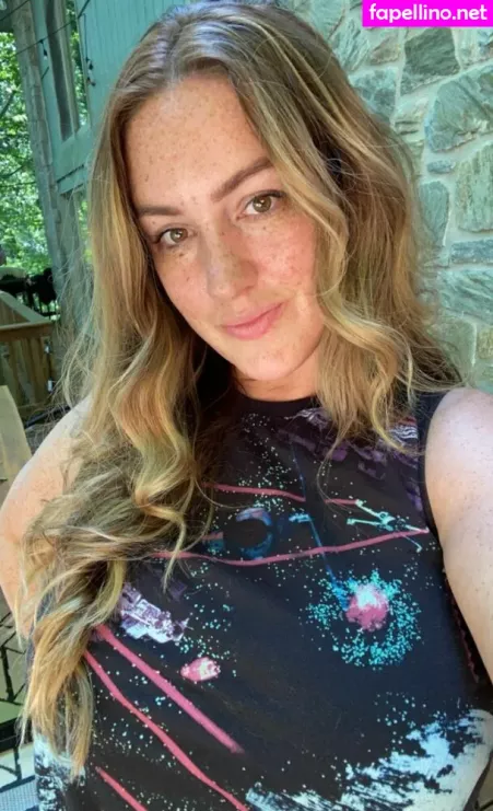 Leeanne OnlyFans Thumbnail #qCS77LxsKs