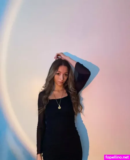 Leeaof OnlyFans Thumbnail #z2FwPC5Hpo