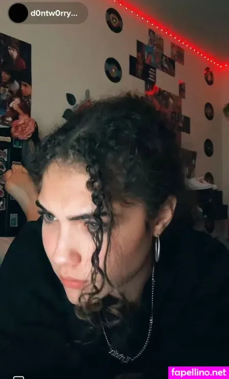 Leedeliks OnlyFans Thumbnail #r3e2HH9yEn