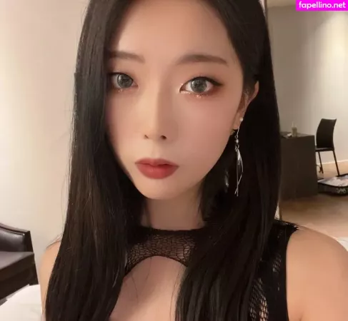 Leeeee Mona OnlyFans Thumbnail #IWWFlVzKOH