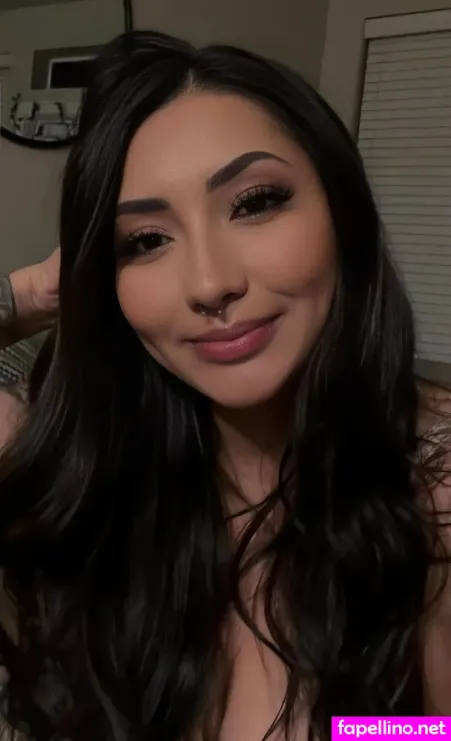 Leeeenaq OnlyFans Thumbnail #4ppMyerdph